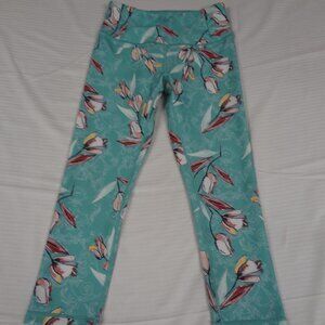 CALIA CARRIE UNDERWOOD FLORAL BLUE CAPRIS STRETCH PANTS WOMENS SIZE XS - L451